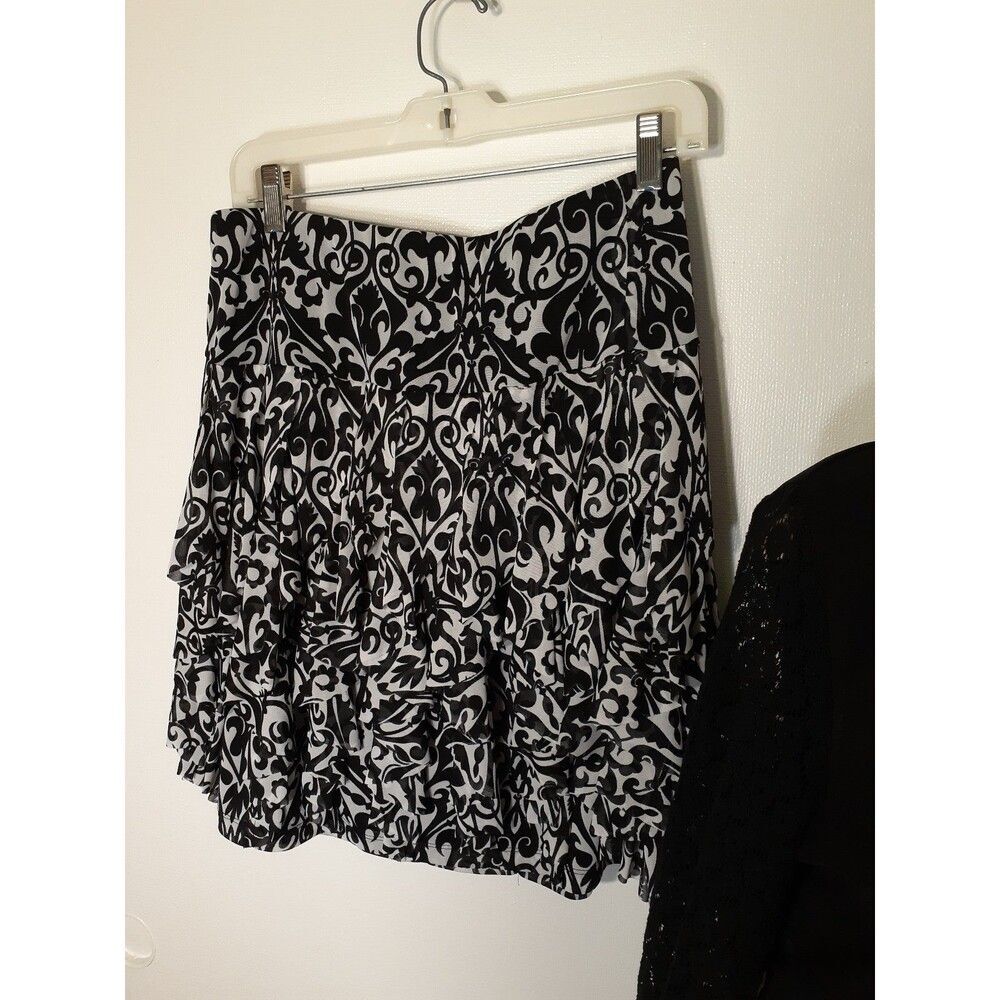 I.n.c. black white tiered ruffle mini skirt m flowy inc international concepts